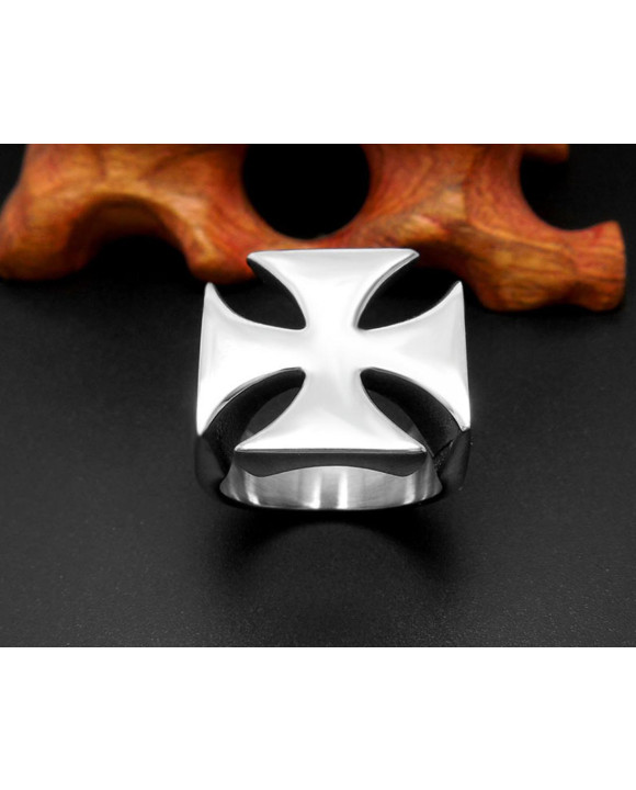 Pánsky oceľový prsteň