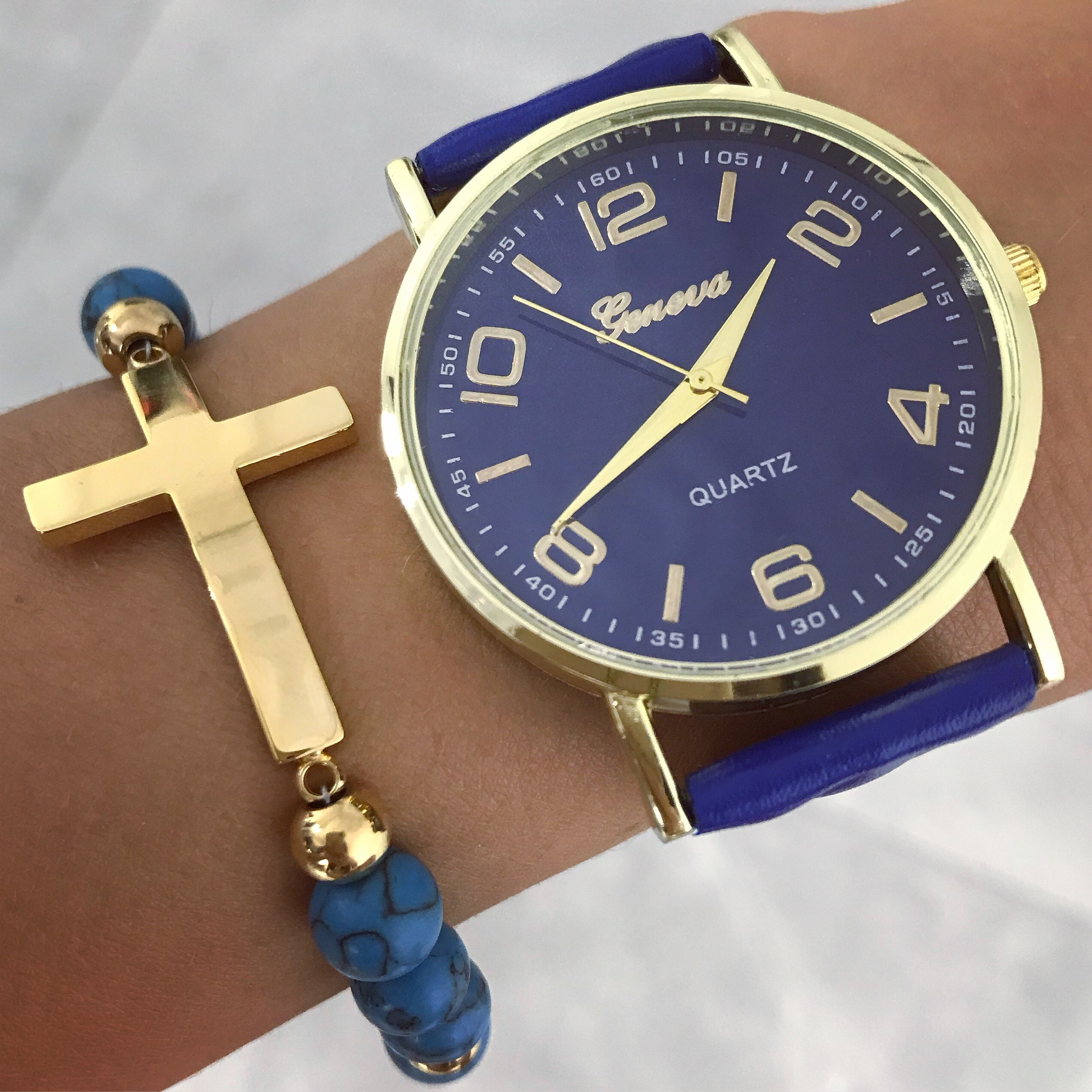 Dámske modré hodinky