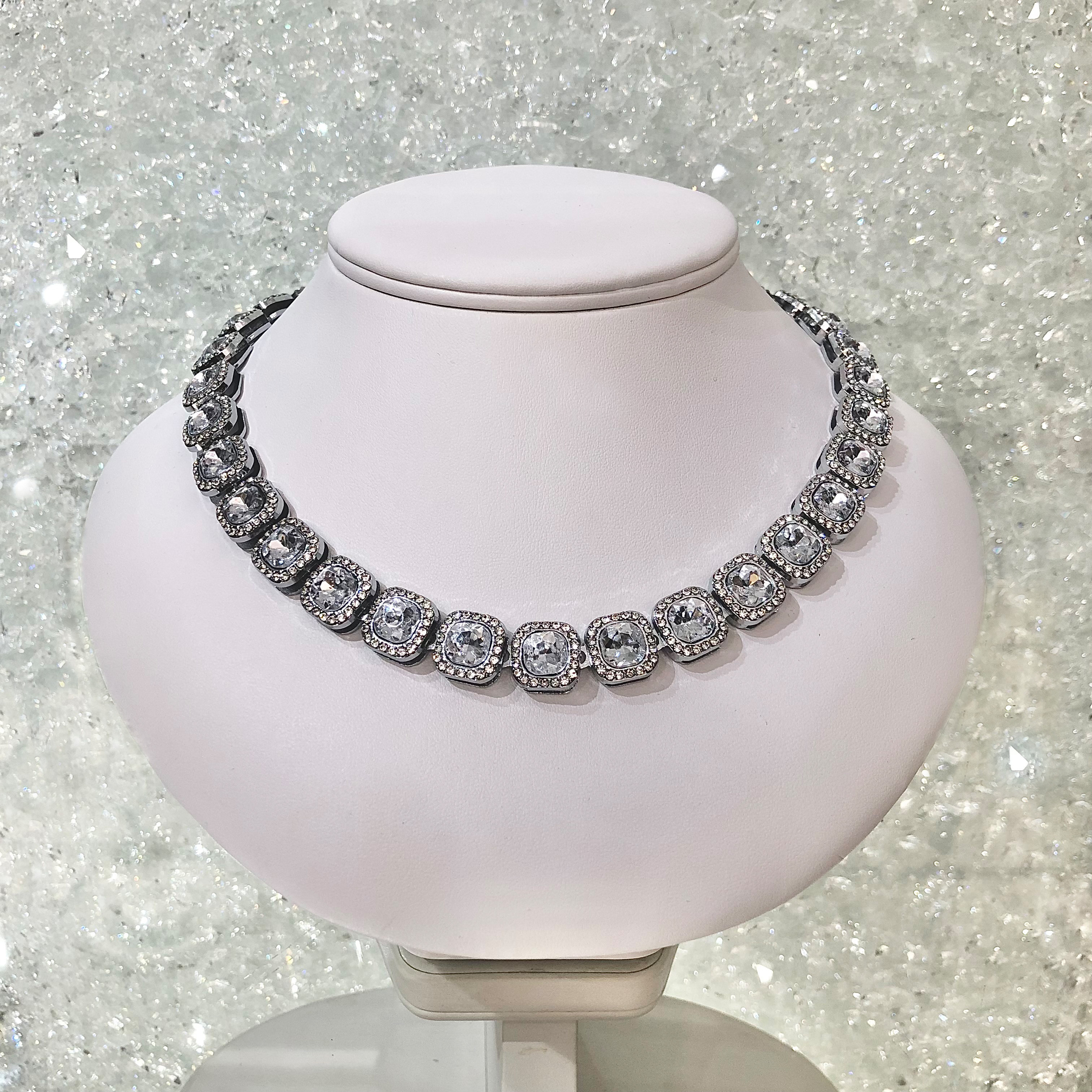 Dámsky oceľový kryštálový náhrdelník-274901-31