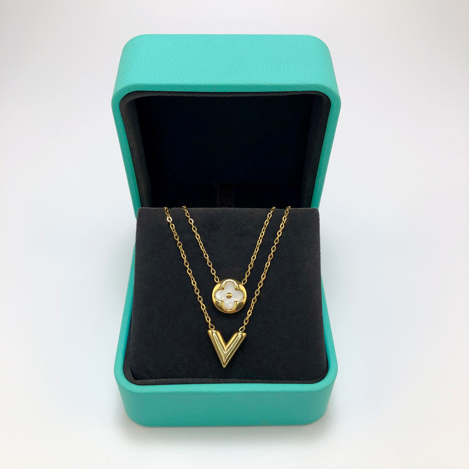 Oceľový náhrdelník s príveskami-265688-30