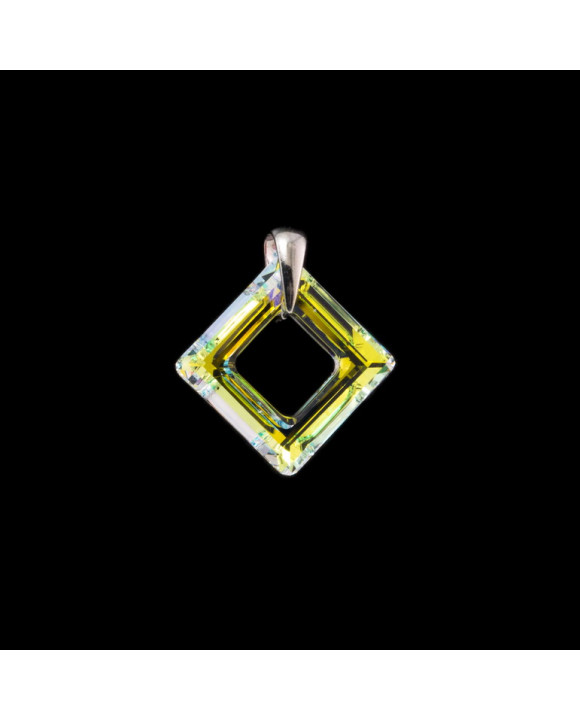 Strieborný prívesok