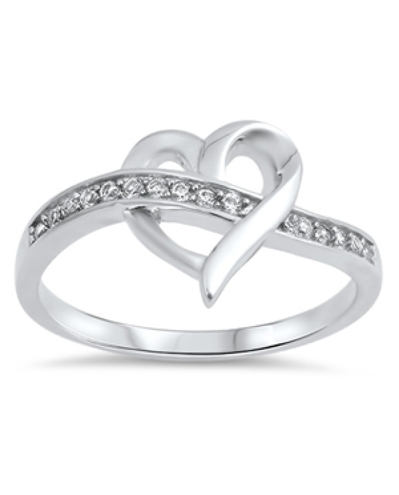 Srdcový strieborný prsteň 