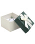 Zelená papierová darčeková krabička s mašľou
